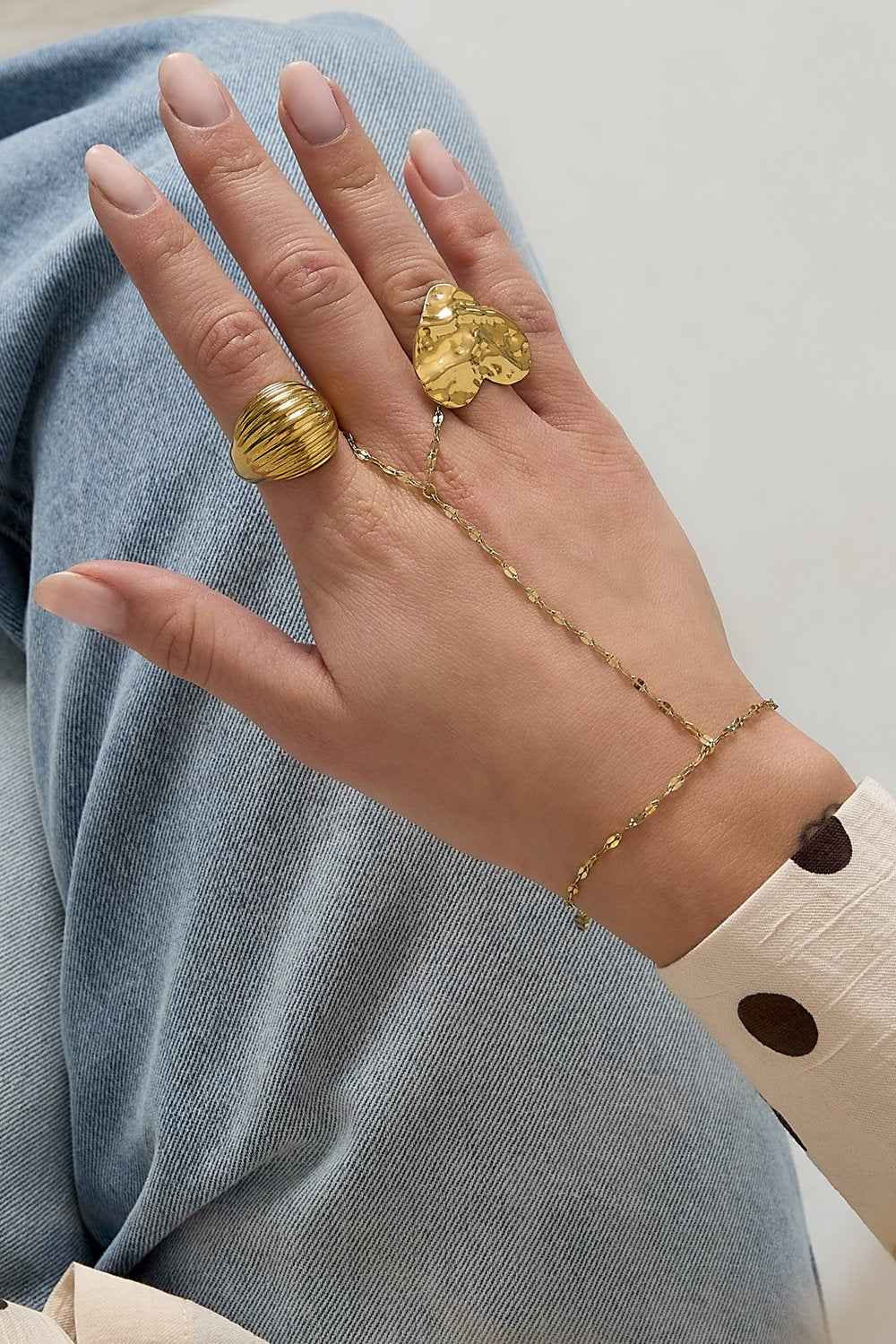 Elenoire handchain